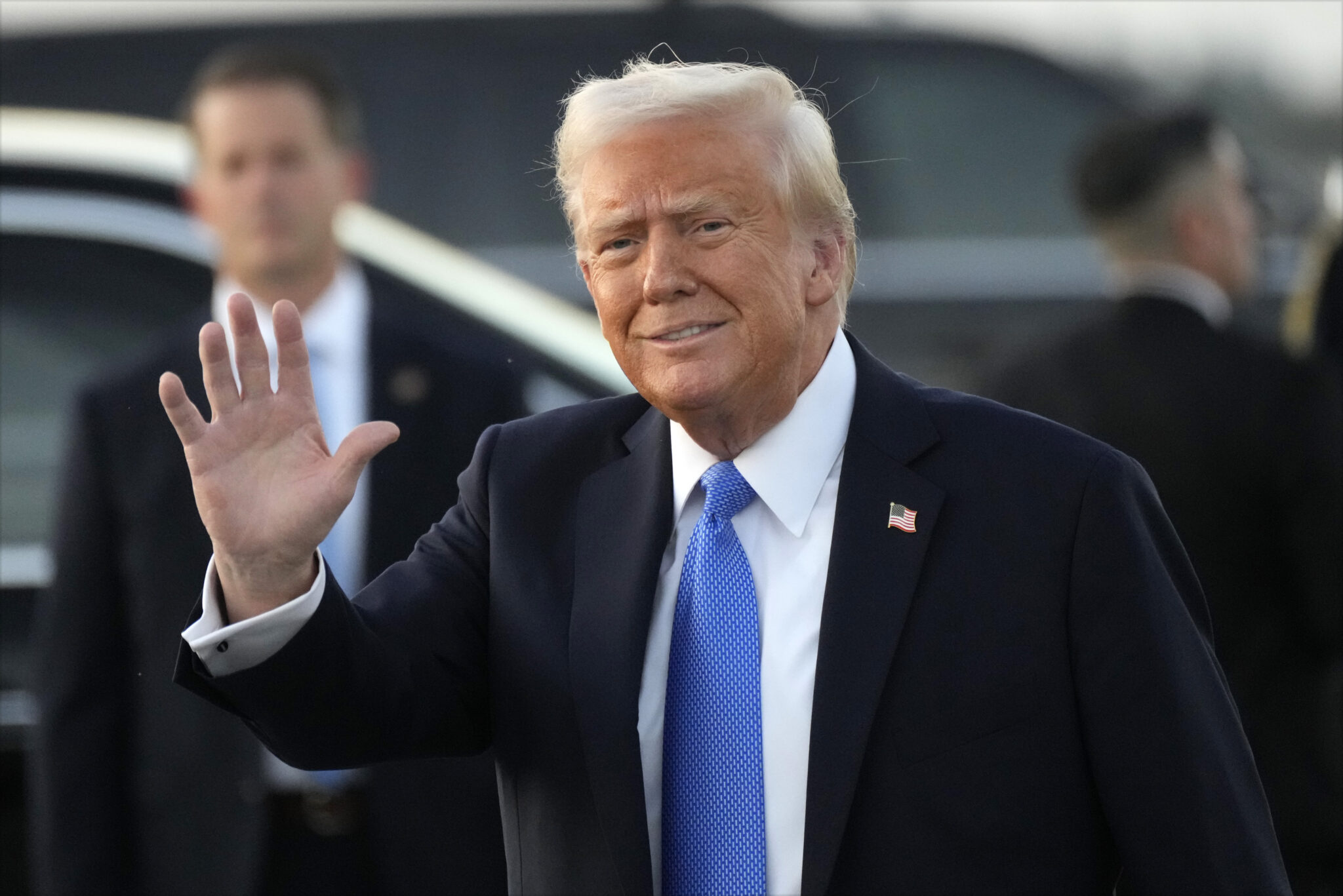 Trump triumphs cnn analyst blown away by president s popularity video