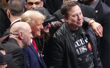 President-elect Donald Trump poses for a photo with Dana White, Kid Rock and Elon Musk at UFC 309 at Madison Square Garden, Saturday, Nov. 16, 2024, in New York. (AP Photo/Evan Vucci)